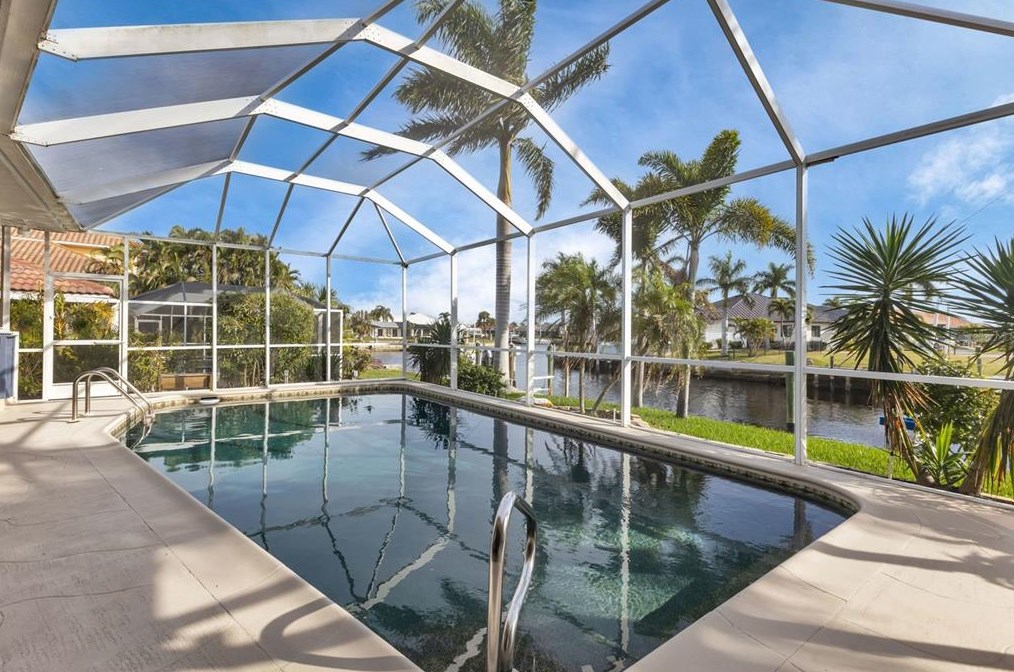 2824 Coral Way, Punta Gorda FL 33950-5033 exterior