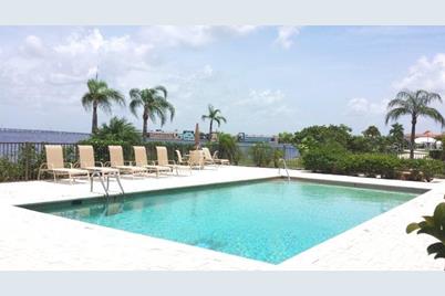 1601 Park Beach Circle #113, Punta Gorda, FL 33950 - Photo 3