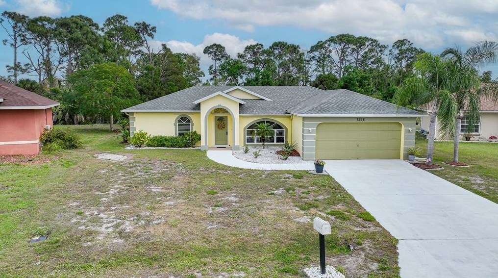 7556 Blue Sage, Punta Gorda FL 33955-1111 exterior