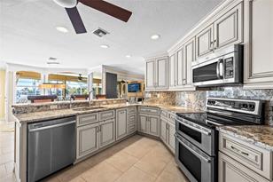 1315 Appian Dr - Photo 11