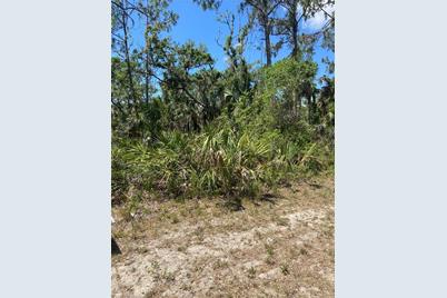 17123 Hemlock Ave, Port Charlotte, FL 33948 - Photo 7