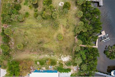 24169 Jolly Roger Boulevard, Punta Gorda, FL 33955 - Photo 19