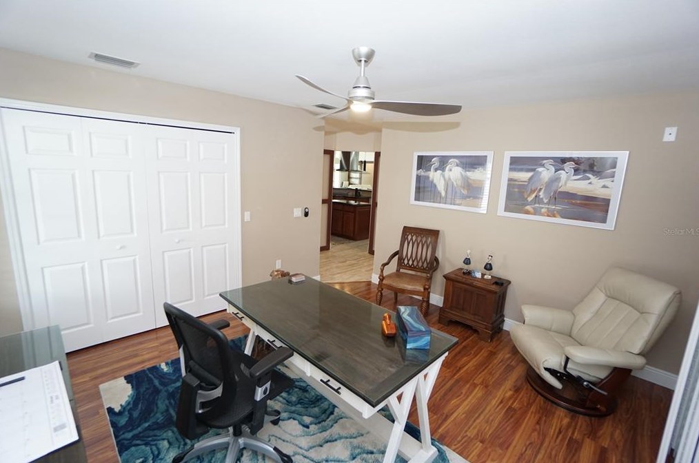 530 Monaco Dr, Punta Gorda FL 33950-7814 exterior