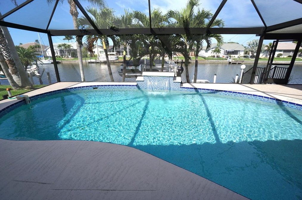 530 Monaco Dr, Punta Gorda FL 33950-7814 exterior