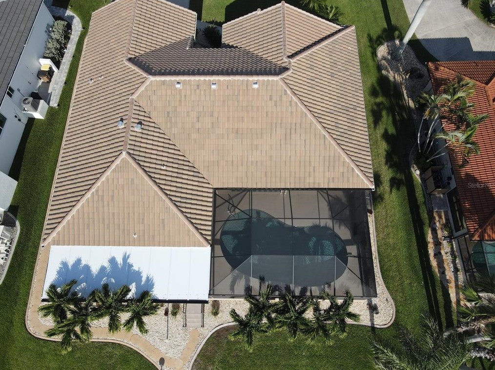 530 Monaco Dr, Punta Gorda FL 33950-7814 exterior