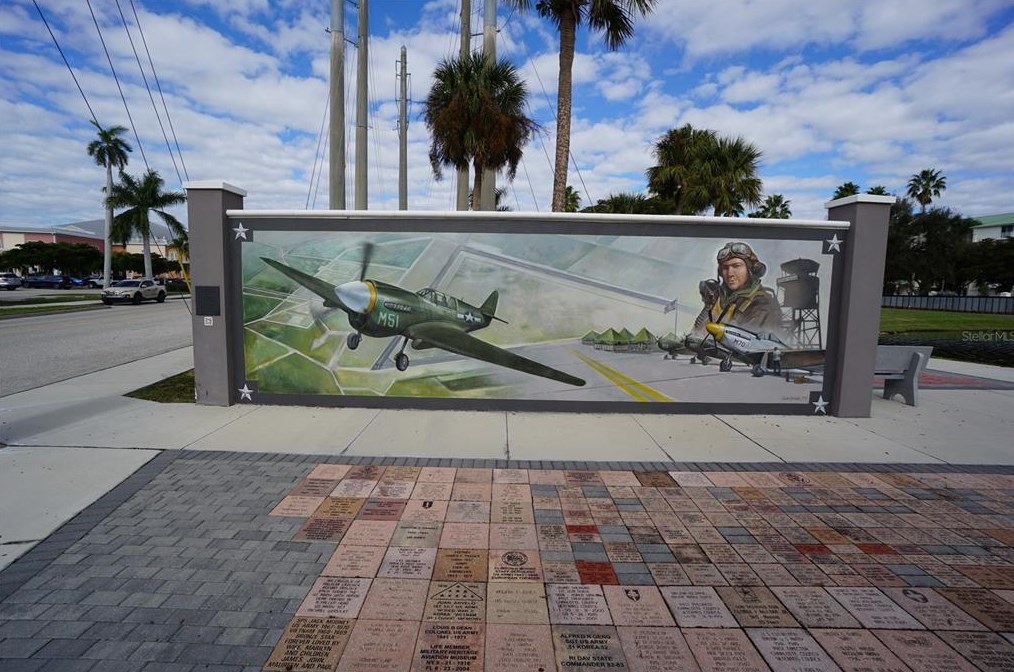 530 Monaco Dr, Punta Gorda FL 33950-7814 exterior