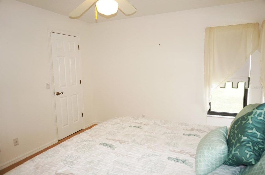 21 Seasons Dr, Punta Gorda FL  33983-5432 exterior