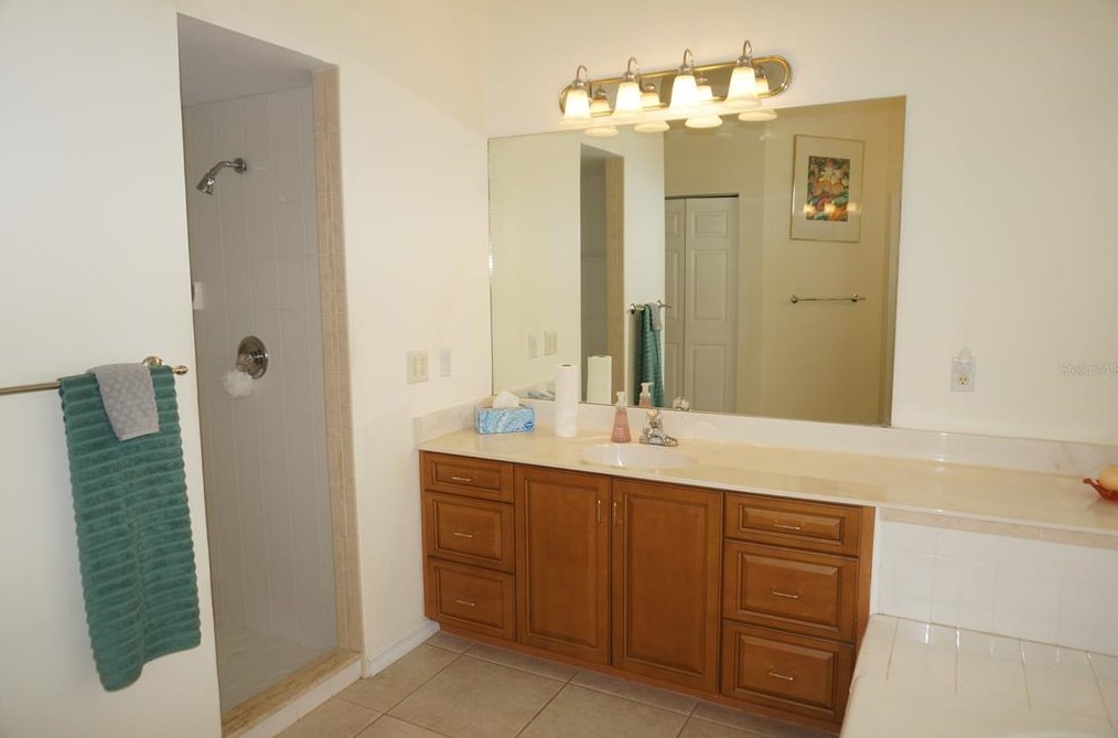 21 Seasons Dr, Punta Gorda FL  33983-5432 exterior