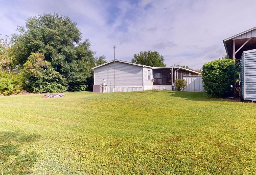 1425 Plum Dr, Arcadia FL  34266-7477 exterior