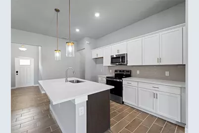 3376 Dunbar Street, Port Charlotte, FL 33948 - Photo 3