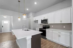 3376 Dunbar St, Port Charlotte, FL 33948 - Photo 3