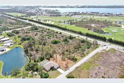 8905 Bantry Bay, Englewood, FL 34224 - Photo 5