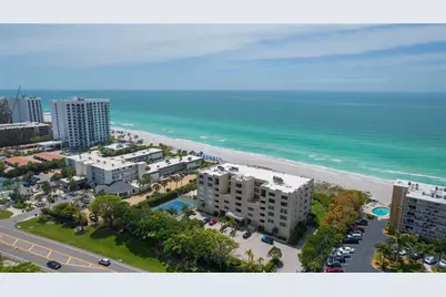 2675 Gulf Of Mexico Drive #204, Longboat Key, FL 34228 - Photo 49