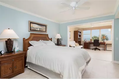 2675 Gulf Of Mexico Drive #204, Longboat Key, FL 34228 - Photo 25