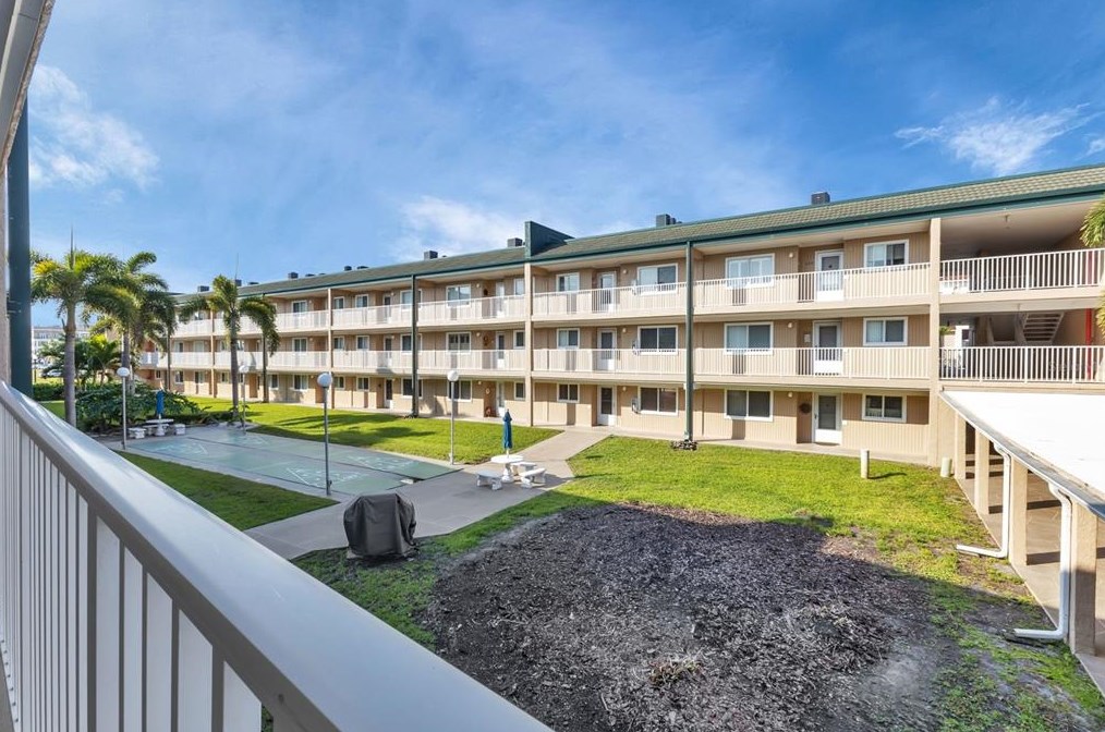 150 Harborside Ave, Punta Gorda FL  33950-3662 exterior