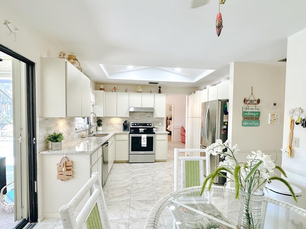 1987 Nuremberg Blvd, Punta Gorda FL  33983-6001 exterior