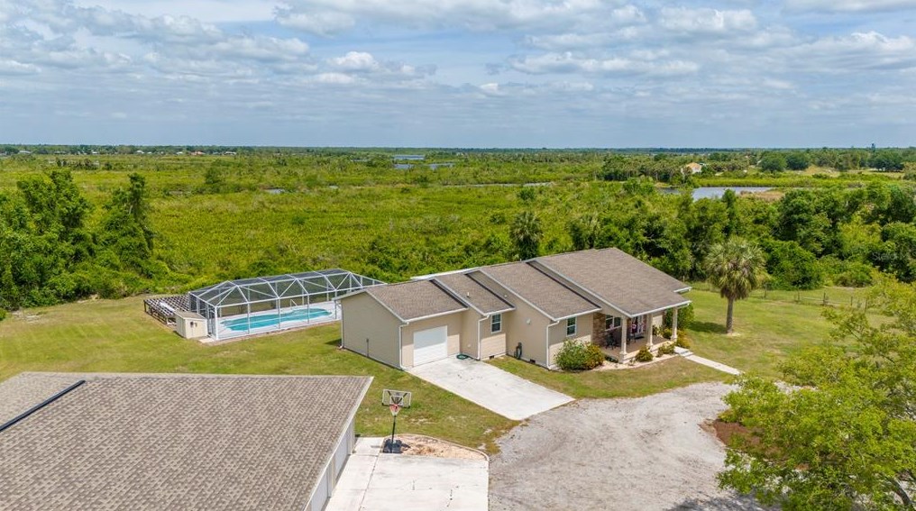 38883 Washington Loop Rd, Punta Gorda FL 33982-9532 exterior