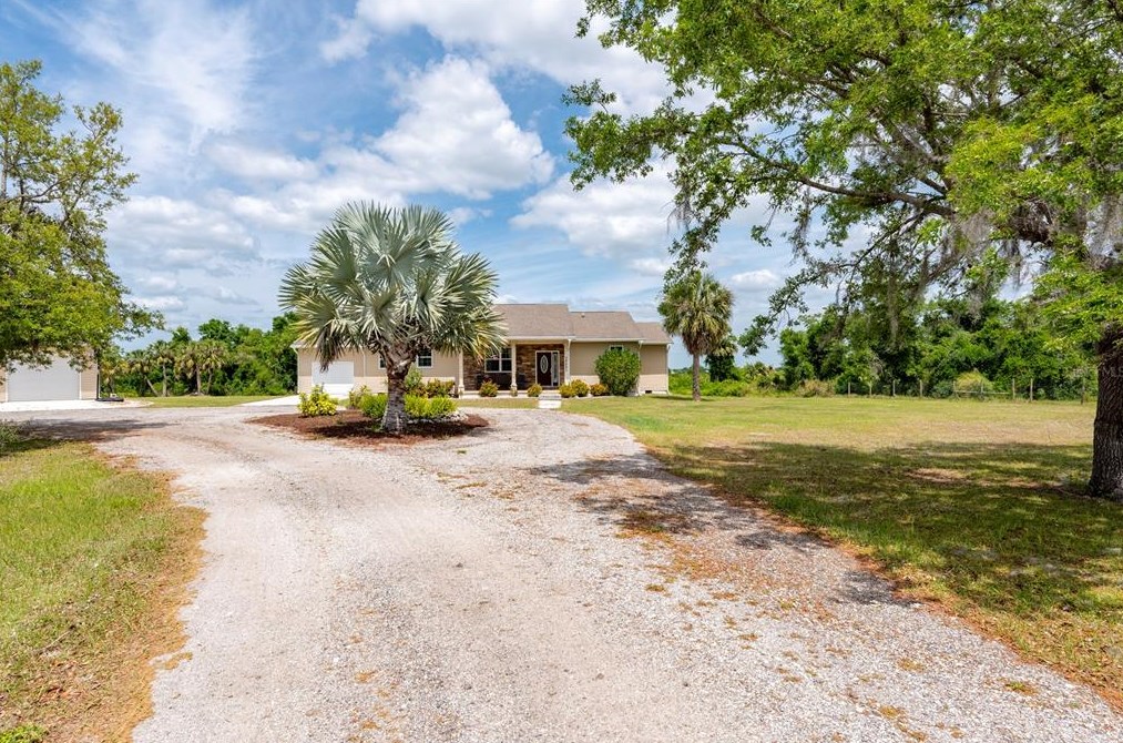 38883 Washington Loop Rd, Punta Gorda FL 33982-9532 exterior