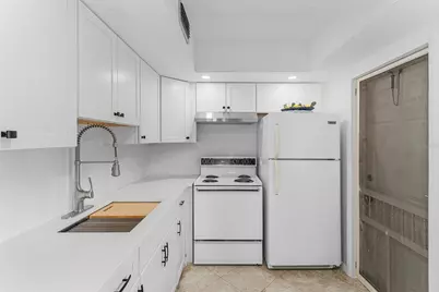 1507 Tropic Terrace #1507, North Fort Myers, FL 33903 - Photo 5