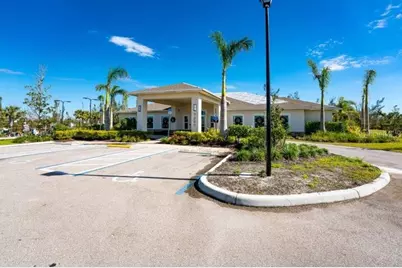 7104 W Lenox Circle, Punta Gorda, FL 33950 - Photo 5