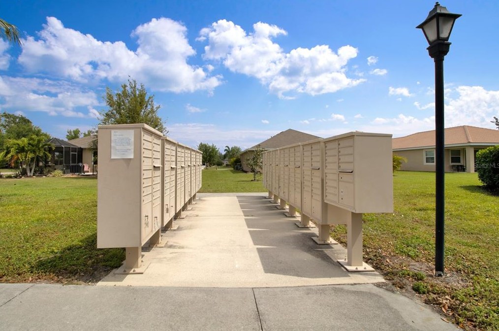 7201 Lenox Cir, Punta Gorda FL 33950-1326 exterior