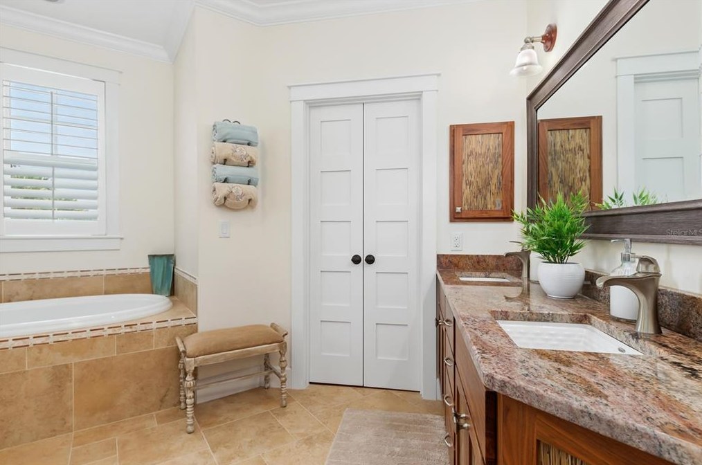 224 Harvey St, Punta Gorda FL 33950-4816 exterior