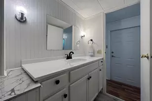 1360 Ibis Dr, Englewood, FL 34224 - Photo 11