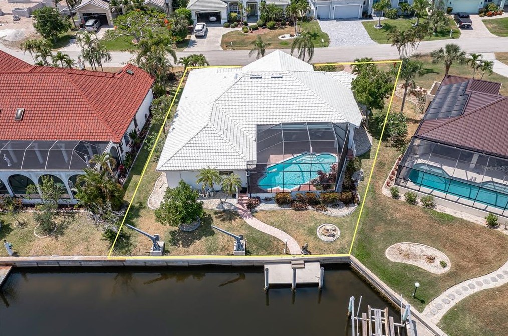 3348 Trinidad Ct, Punta Gorda FL 33950-6375 exterior