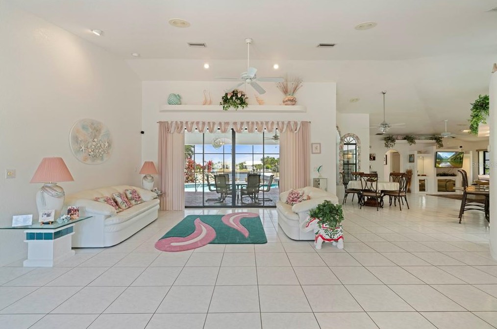 3348 Trinidad Ct, Punta Gorda FL 33950-6375 exterior