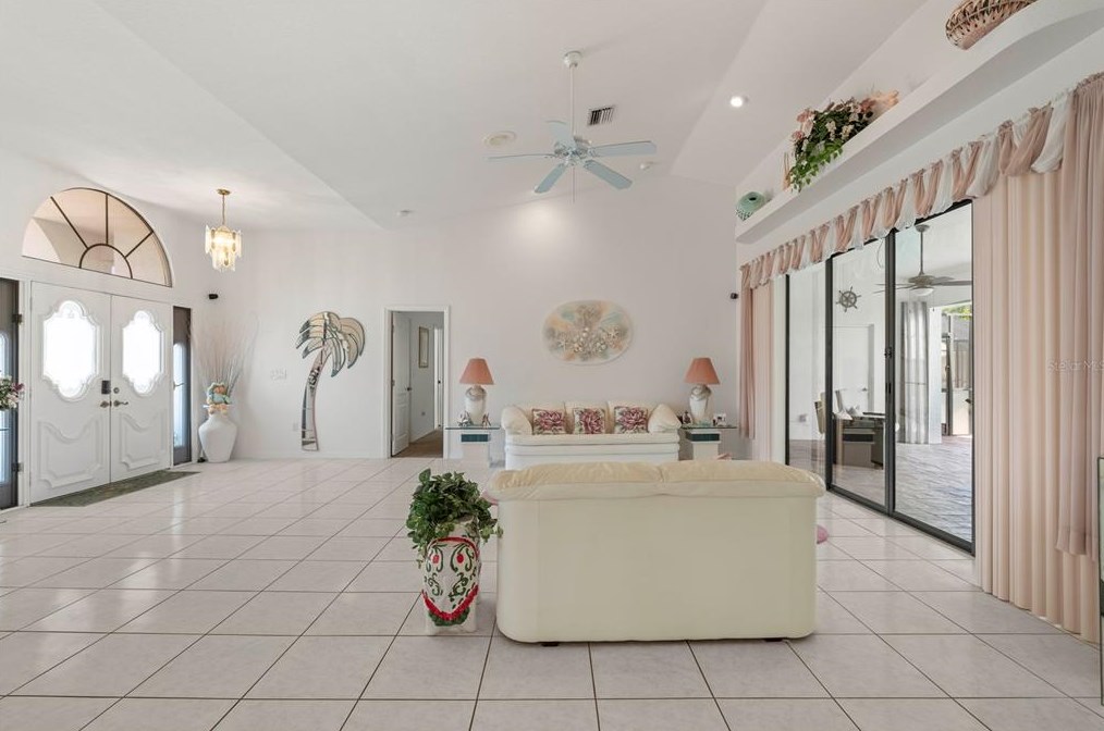 3348 Trinidad Ct, Punta Gorda FL 33950-6375 exterior