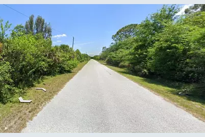 9366 Loyola Avenue, Englewood, FL 34224 - Photo 3