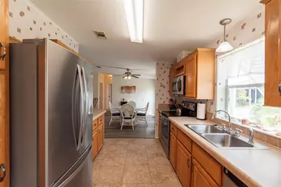 23 Holland Drive, Punta Gorda, FL 33950 - Photo 11