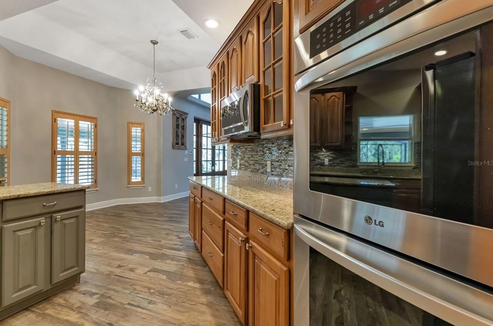 32377 Washington Loop Rd, Punta Gorda FL 33982-9676 exterior