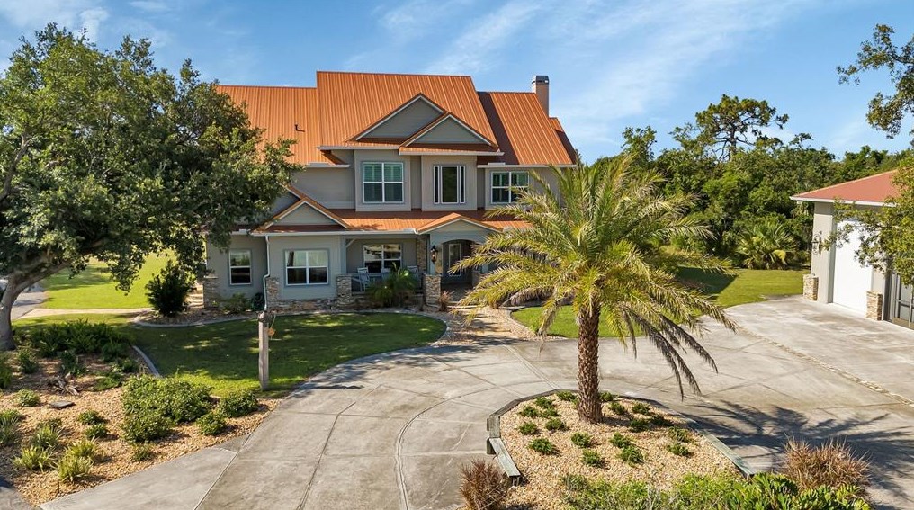 32377 Washington Loop Rd, Punta Gorda FL 33982-9676 exterior