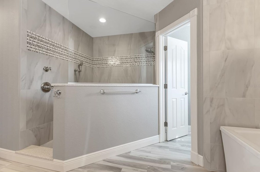 32377 Washington Loop Rd, Punta Gorda FL 33982-9676 exterior