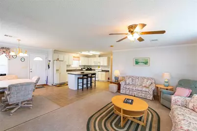 84 Windmill Boulevard, Punta Gorda, FL 33950 - Photo 3