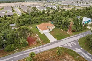 820 Bowman Terrace, Port Charlotte, FL 33953 - Photo 35