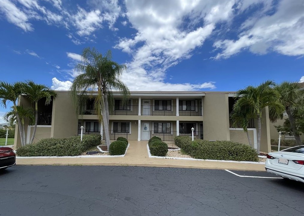 3245 Purple Martin Dr, Punta Gorda FL  33950-2628 exterior