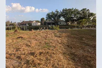 18641 Klingler Circle, Port Charlotte, FL 33948 - Photo 3