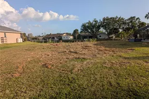 18641 Klingler Cir, Port Charlotte, FL 33948 - Photo 1