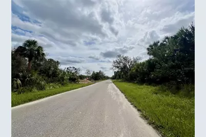 355 Ramblewood Street, Port Charlotte, FL 33953 - Photo 3