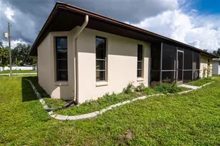 1565 Dorchester St, Port Charlotte, FL 33952 - Photo 9