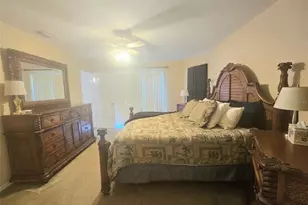 1011 Tropical Ave NW, Port Charlotte, FL 33948 - Photo 17