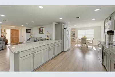 258 Shadow Street NW, Port Charlotte, FL 33952 - Photo 3