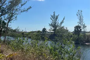 2204 NW 6th Pl, Cape Coral, FL 33993 - Photo 1