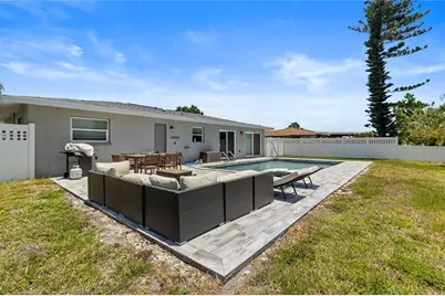 60 Golfview Road, Rotonda West, FL 33947 - Photo 27