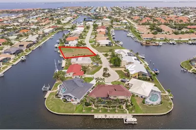 243 Venezia Court, Punta Gorda, FL 33950 - Photo 9