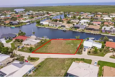 243 Venezia Court, Punta Gorda, FL 33950 - Photo 3
