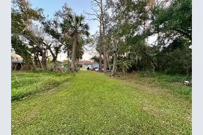 20246 Hamilton Avenue, Port Charlotte, FL 33952 - Photo 23