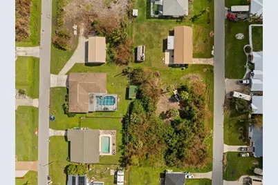 543 Lincoln Avenue NW, Port Charlotte, FL 33952 - Photo 41